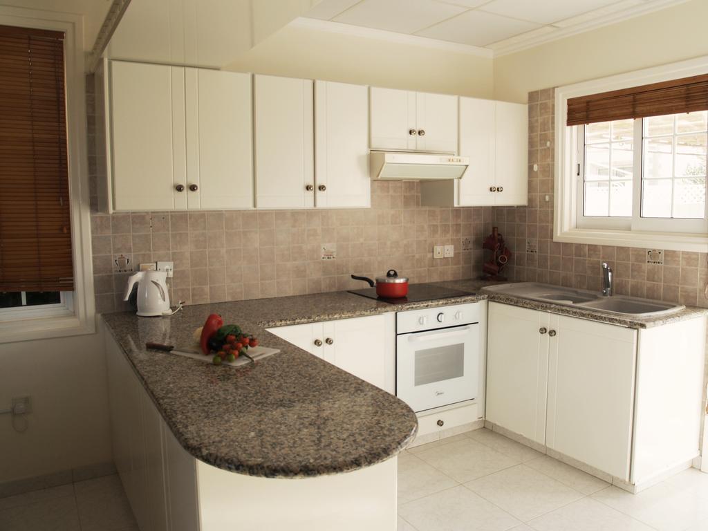 Villas Ithaca Protaras Buitenkant foto